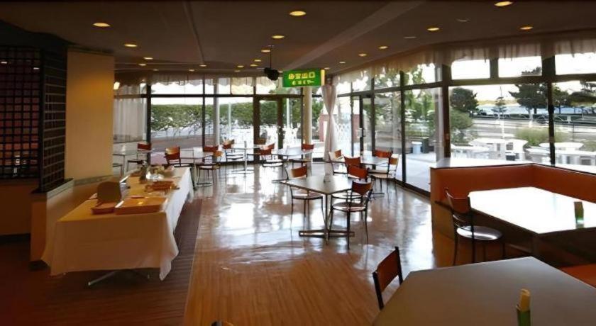 Pals Katsuura Hotel 2*